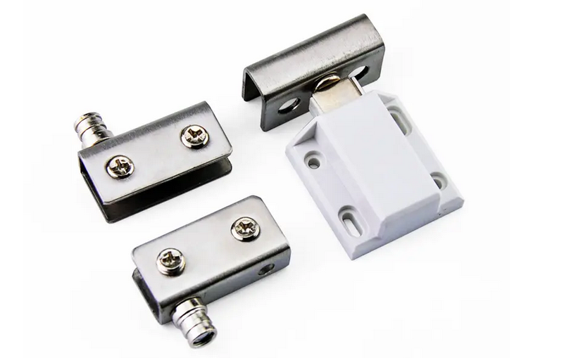 合頁自動(dòng)化組裝設(shè)備的特點(diǎn)、用途和優(yōu)勢(shì)